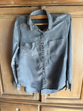 Abercrombie & Fitch Charcoal Button-Up Shirt